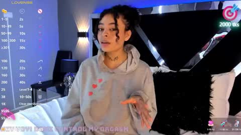 KatheGomez  online show from 12.20.24