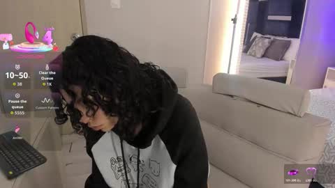 KatheGomez  online show from 01.16.26