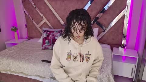 KatheGomez  online show from 03.20.26