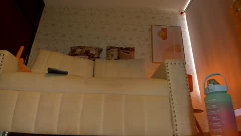 Snapshot of katheriine_saenz22 chatting on 02.05.25 Kathee Saenz online show from 02.05.25