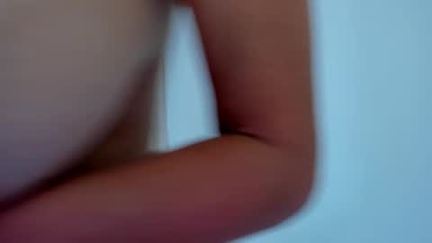 Snapshot of katherin_09 chatting on 02.10.25 kathe online show from 02.10.25