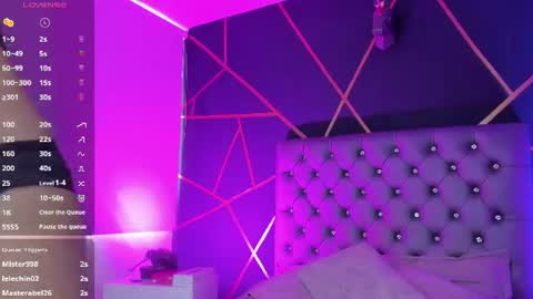 Snapshot of katherinee_scott chatting on 07.15.26 your kathe online show from 07.15.26