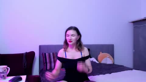 Katherine online show from 11.09.25