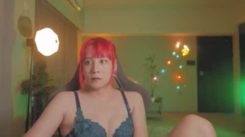 Snapshot of katherynlin chatting on 09.18.25 Kathy online show from 09.18.25