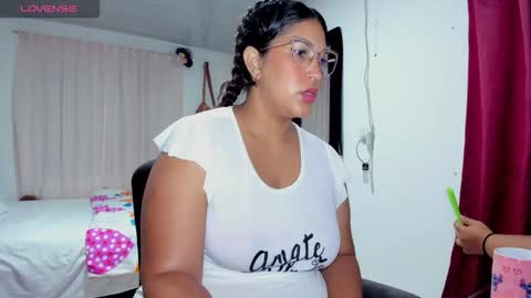 Snapshot of kathya_rabbit chatting on 10.23.25 Kathye online show from 10.23.25