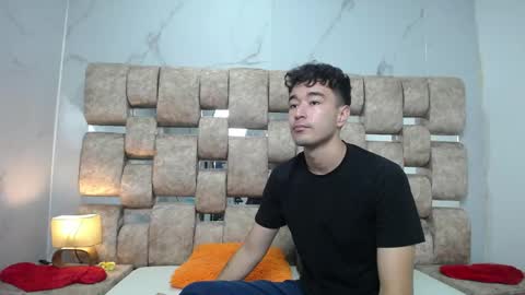 Kaht y Aiden online show from 05.29.26