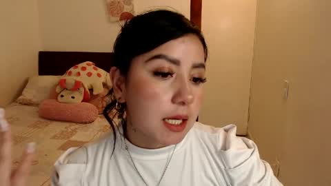 Snapshot of kathyrose_ chatting on 05.26.26 Kathy online show from 05.26.26
