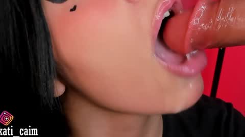 Snapshot of kati_01 chatting on 12.27.24     online show from 12.27.24