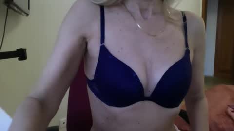 katia888 online show from 03.10.25