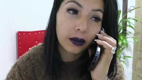Snapshot of katia_collins chatting on 02.14.25 Katia collins online show from 02.14.25