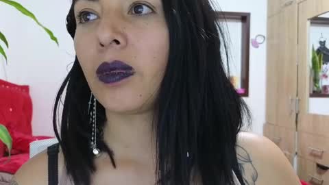 Snapshot of katia_collins chatting on 03.12.25 Katia collins online show from 03.12.25