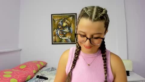 Snapshot of katia_foxx chatting on 01.03.25 Khaterine online show from 01.03.25