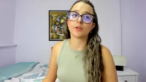 Snapshot of katia_foxx chatting on 01.04.25 Khaterine online show from 01.04.25