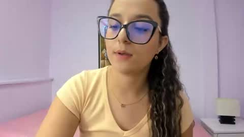 Snapshot of katia_foxx chatting on 01.14.25 Khaterine online show from 01.14.25