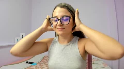 Snapshot of katia_foxx chatting on 02.04.25 Khaterine online show from 02.04.25