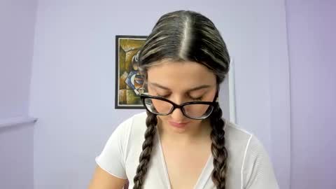 Snapshot of katia_foxx chatting on 02.12.25 Khaterine online show from 02.12.25