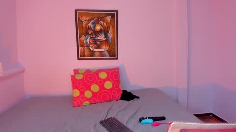 Snapshot of katia_foxx chatting on 02.24.25 Khaterine online show from 02.24.25