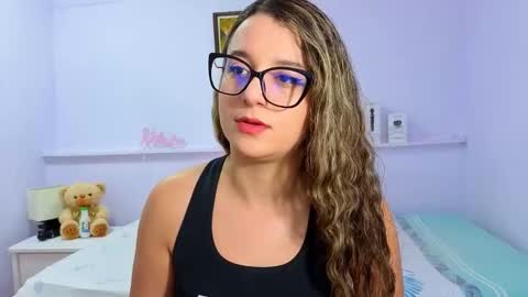 Snapshot of katia_foxx chatting on 10.23.25 Khaterine online show from 10.23.25