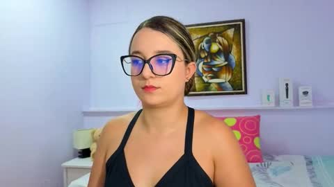 Snapshot of katia_foxx chatting on 10.24.25 Khaterine online show from 10.24.25