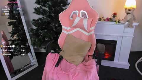 Katia  online show from 12.26.24