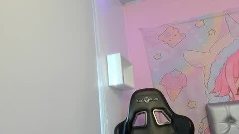 KATIA  online show from 09.09.25