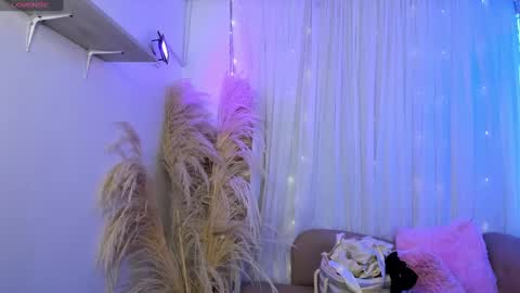 KATIA  online show from 10.10.25