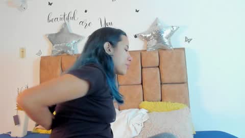 Katia Cuper  online show from 01.22.25