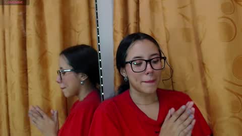 Katia Cuper  online show from 02.19.25