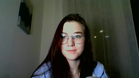 Snapshot of katie_foxi chatting on 01.22.25 katie_foxi online show from 01.22.25