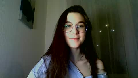 Snapshot of katie_foxi chatting on 01.25.25 katie_foxi online show from 01.25.25