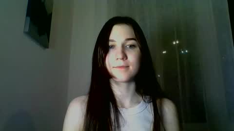 Snapshot of katie_foxi chatting on 02.04.25 katie_foxi online show from 02.04.25