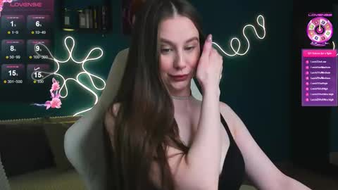 Katie online show from 10.05.25