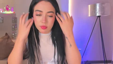 katieangel1 online show from 10.05.25