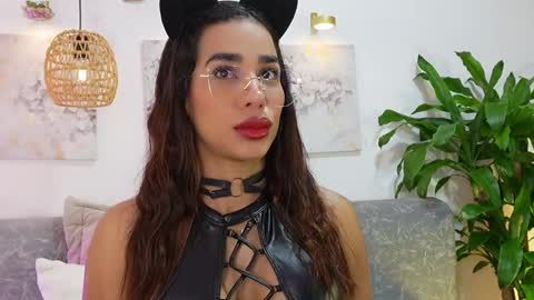 Katie online show from 06.02.26