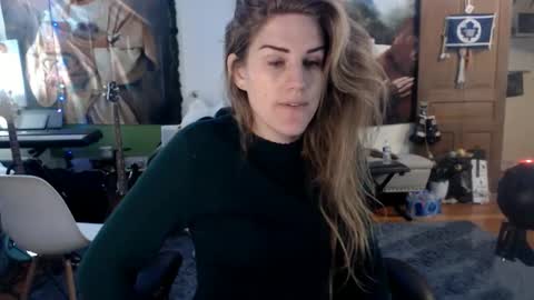 Snapshot of katiecutie_5 chatting on 12.06.24 Katie online show from 12.06.24