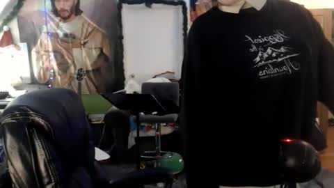 Snapshot of katiecutie_5 chatting on 01.15.25 Katie online show from 01.15.25