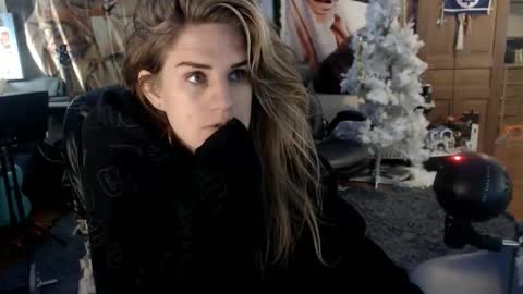 Katie online show from 12.04.25