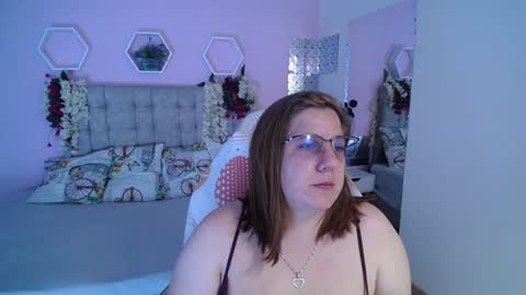 Katherine online show from 01.12.25