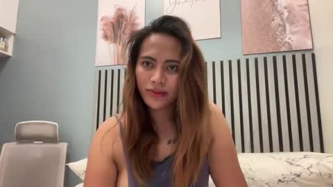 katiefrox  online show from 11.12.25