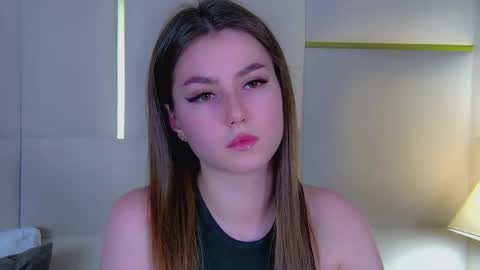 katiereeves online show from 11.28.25