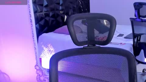 Katie online show from 10.17.25