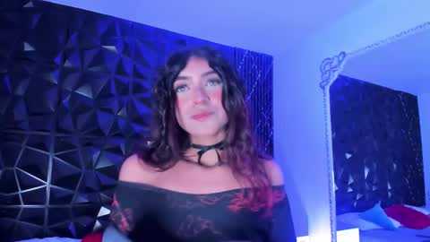 Katie online show from 11.04.25