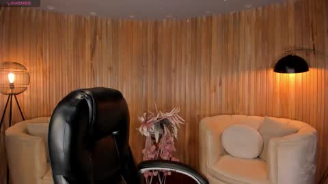 Kate Stonne online show from 09.24.25