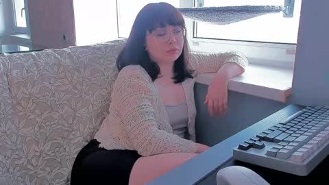 Snapshot of katiewoww chatting on 03.13.26 Miss Katie online show from 03.13.26