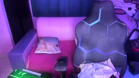 Snapshot of katiuska_doll_squirt chatting on 05.31.26 katiuska_doll_squirt online show from 05.31.26