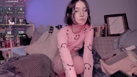 katkittykate online show from 10.18.25