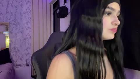 Snapshot of katleen_v chatting on 07.16.26 Katleen. online show from 07.16.26