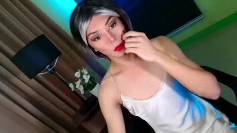 Snapshot of katleyah chatting on 07.15.26 CALL ME CATH online show from 07.15.26