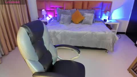 Katnia and Marcuz online show from 09.10.25