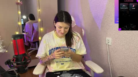   naked in pvt show 100 tk online show from 01.02.25